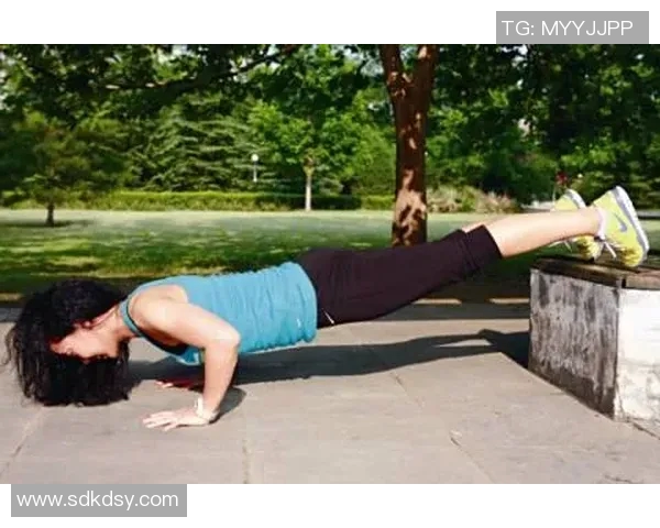 打造完美身材的健身计划：从基础训练到高级技巧全面解析