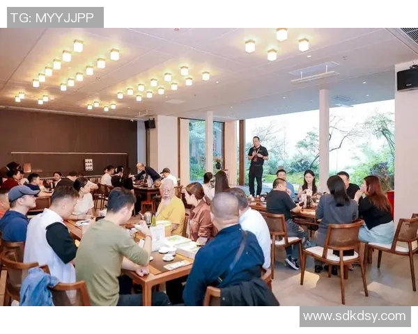 茶堂雅韵：品茗话人生，感受传统文化的独特魅力与现代品味的融合