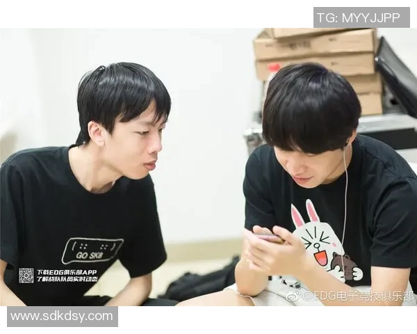 EDG在CSGO赛事中的比赛经验引发热议与争议分析