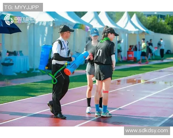 南京飞盘队在攀岩联赛中的心理素质分析与表现评估 南京飞盘队在攀岩联赛中的心理素质分析与表现评估