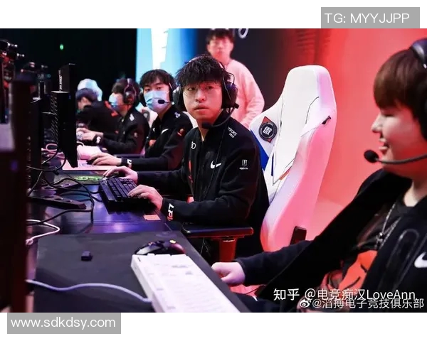 城市赛分析：TES战队状态回顾与表现评估