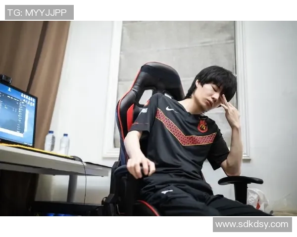 对话黄静：回顾英雄联盟职业生涯的辉煌与挑战