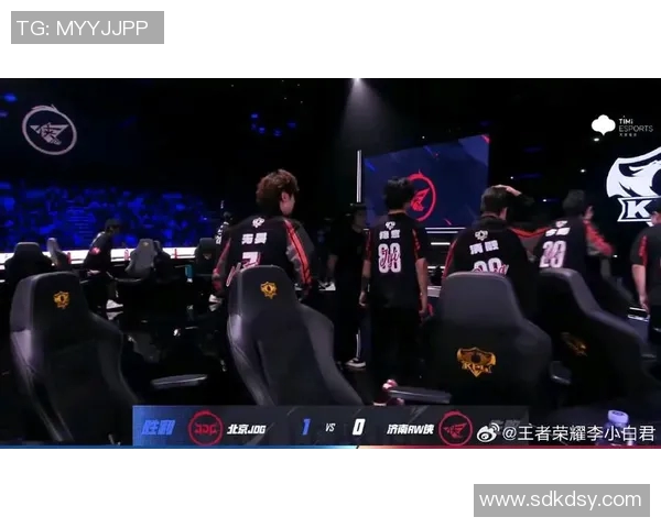 王者荣耀评论：深入分析JDG在阵地战中的表现与战术得失