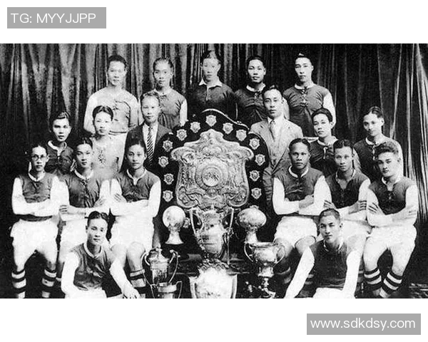 八位曾经风光无限的足球明星如今已步入人生晚年回顾他们的辉煌岁月 八位曾经风光无限的足球明星如今已步入人生晚年回顾他们的辉煌岁月